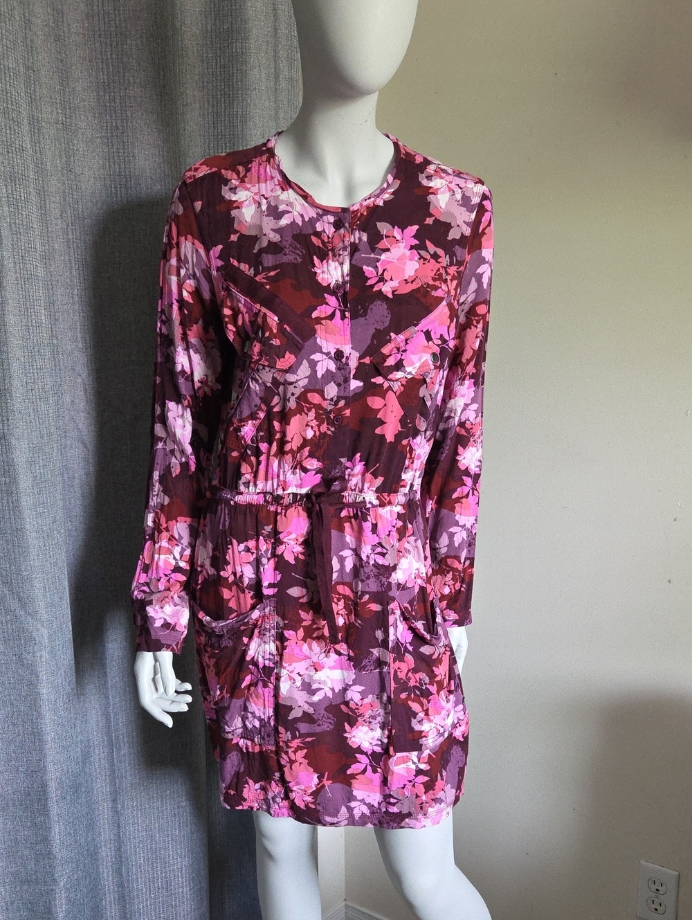 Triple Five Soul Floral Long-Sleeve Drawstring Cinch Waist Dress in Pink